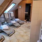 克劳特霍夫梅司隶格尔酒店