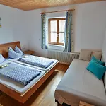 克劳特霍夫梅司隶格尔酒店 * Losenstein